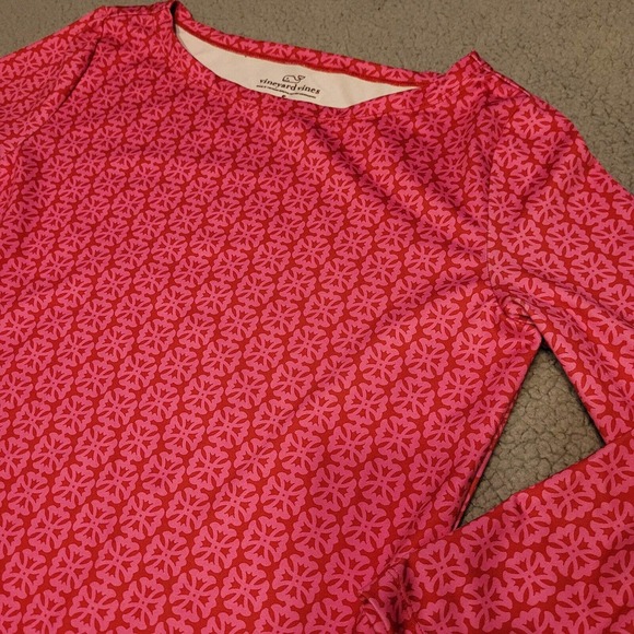 Vineyard Vines Shirt Womens Small Pink Long Sleeve Polyester Spandex Boat Neck - Picture 2 of 11